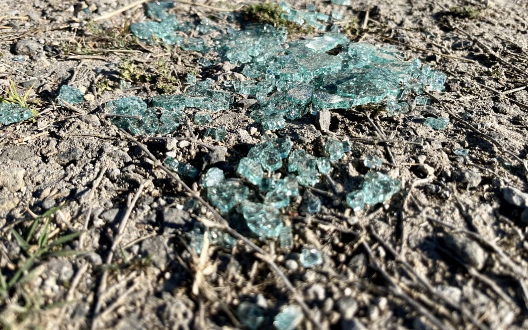 Fatal bus v car crash at in Ōwhata in Bay of Plenty - Te Ngae Road