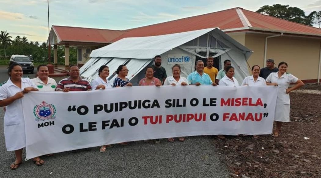 UNICEF has delivered tents, which will be used as vaccination sites or isolation wards for patients with measles in Samoa.