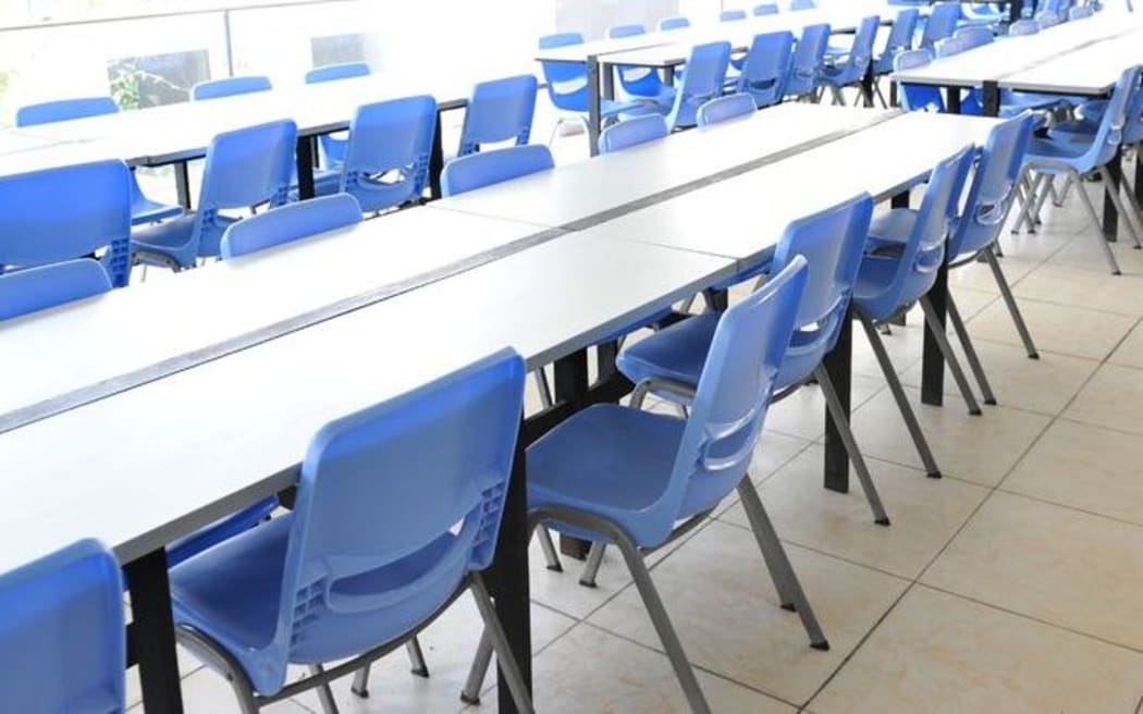school seats generic
