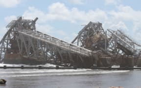 Nauru phosphate cantilever