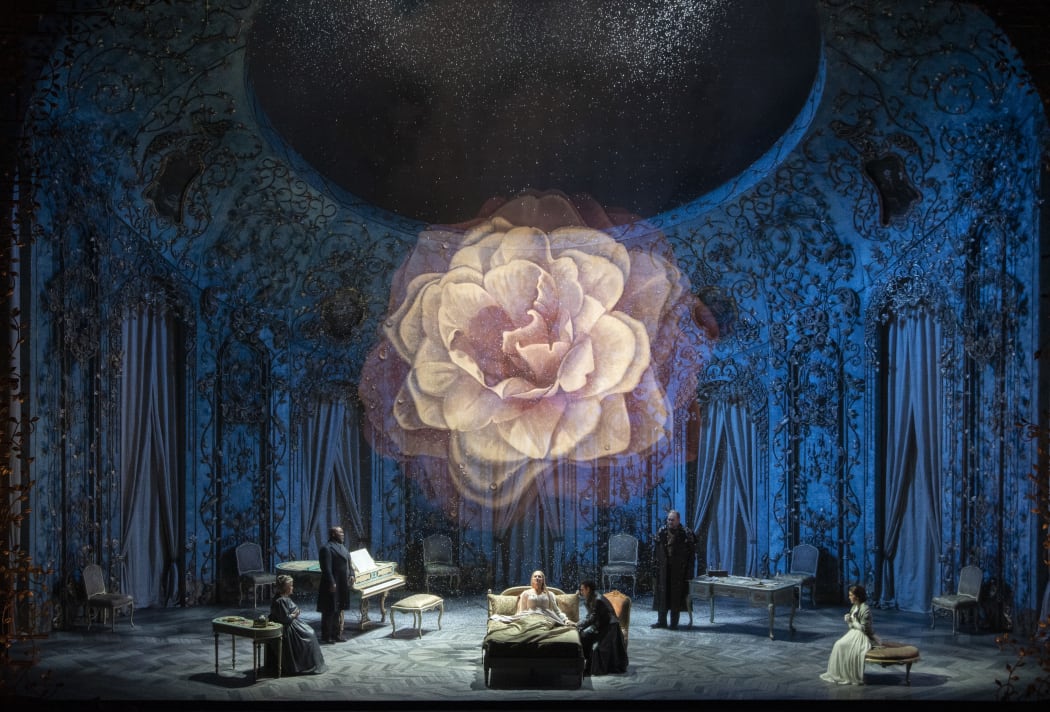 Opening scene of La Traviata at The Met