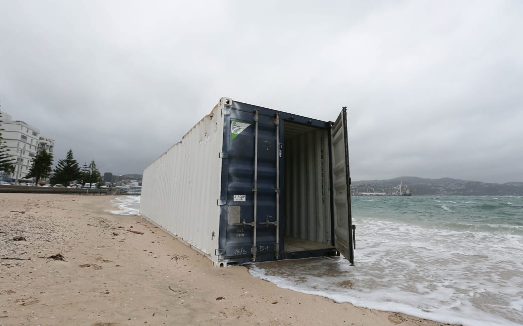 Container Oriental Bay