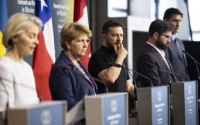 President of the European Commission Ursula von der Leyen (L), Swiss Federal President Viola Amherd, Ukraine's President Volodymyr Zelensky, Chile's President Gabriel Boric and Canadian Prime Minister Justin Trudeau address the closing press conference of the Summit on peace in Ukraine, at the luxury Burgenstock resort, near Lucerne, on June 16, 2024. Dozens of countries meeting for a landmark international summit on peace in Ukraine agreed Sunday that Kyiv should enter dialogue with Russia on ending the war, while strongly supporting Ukraine's independence and territorial integrity. (Photo by MICHAEL BUHOLZER / POOL / AFP)