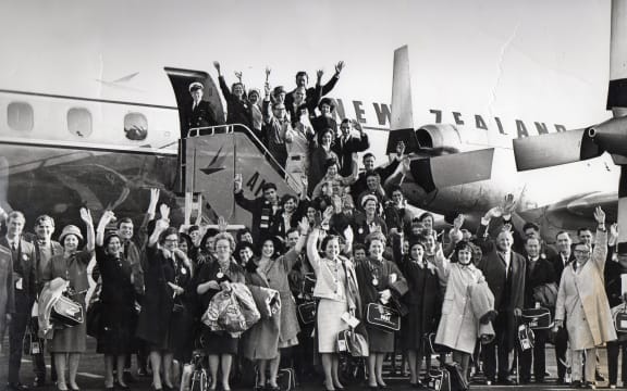 Choir departing for London