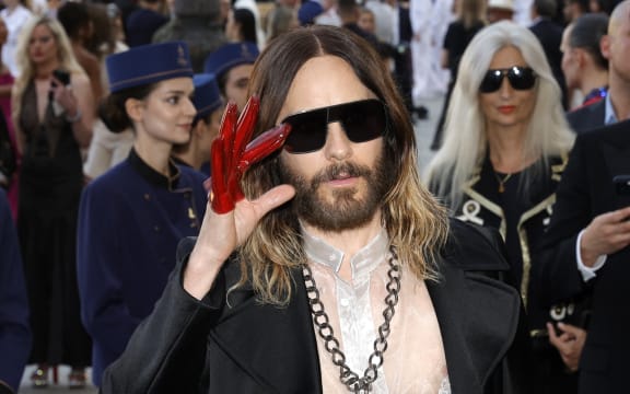 US actor Jared Leto poses during a photocall upon arrival to attend the Spring/Summer 2025 menswear ready to wear joint fashion show hosted by Vogue World as part of Paris Fashion Week at Place Vendome in Paris, on June 23, 2024, ahead of the upcoming Paris 2024 Olympic Games. (Photo by Geoffroy VAN DER HASSELT / AFP)