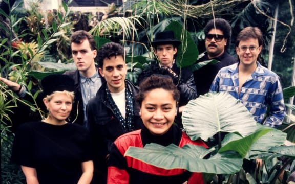 The Holidaymakers in Auckland, 1988 (L-R): Barbara Griffin, Andrew Clouston, Peter Marshall, Mara Finau, Stephen Jessup, Pati Umaga, and Richard Caigou