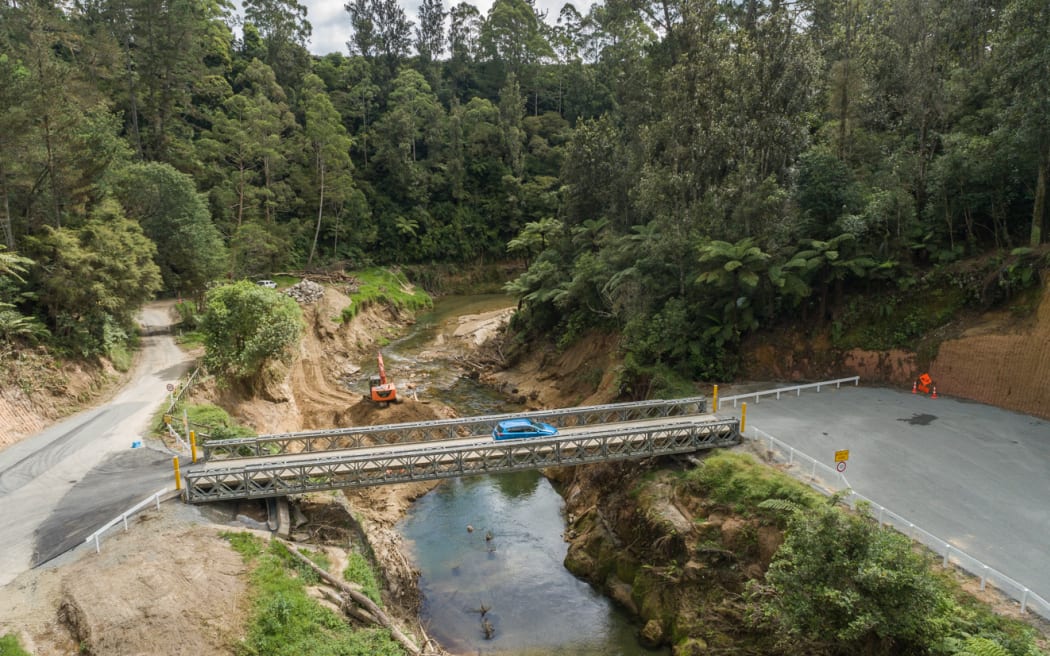 The Bailey bridge on No 4 Road in Te Puke opened just in time for the kiwifruit season. Photo: Western Bay of Plenty District Council.