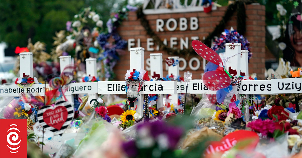 Families of Uvalde school shooting victims sue Meta, Microsoft, gunmaker - Vimarsana News