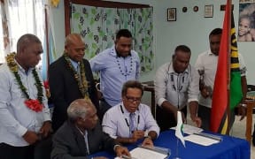 OFC President Lambert Maltok and MSG Secretariat Acting Director General George Hoa’au sign the MoU.