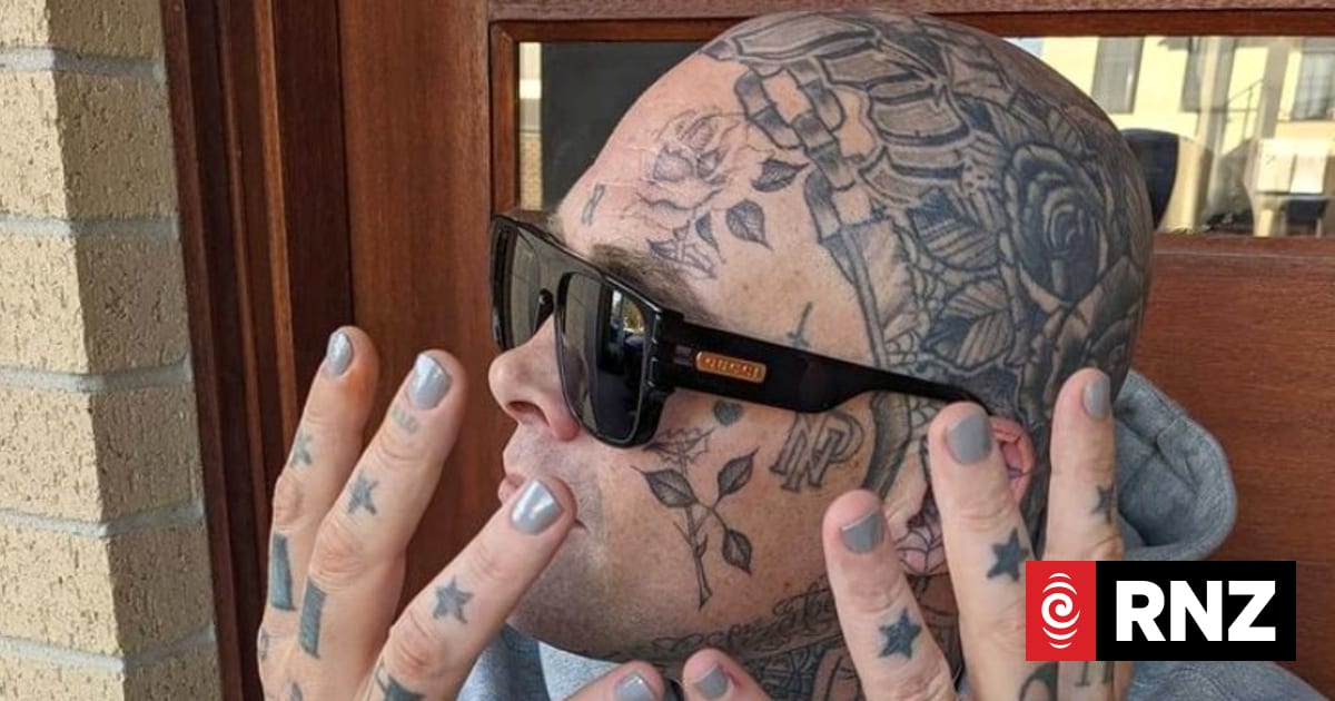 NZ rapper Louie Knuxx dies | RNZ