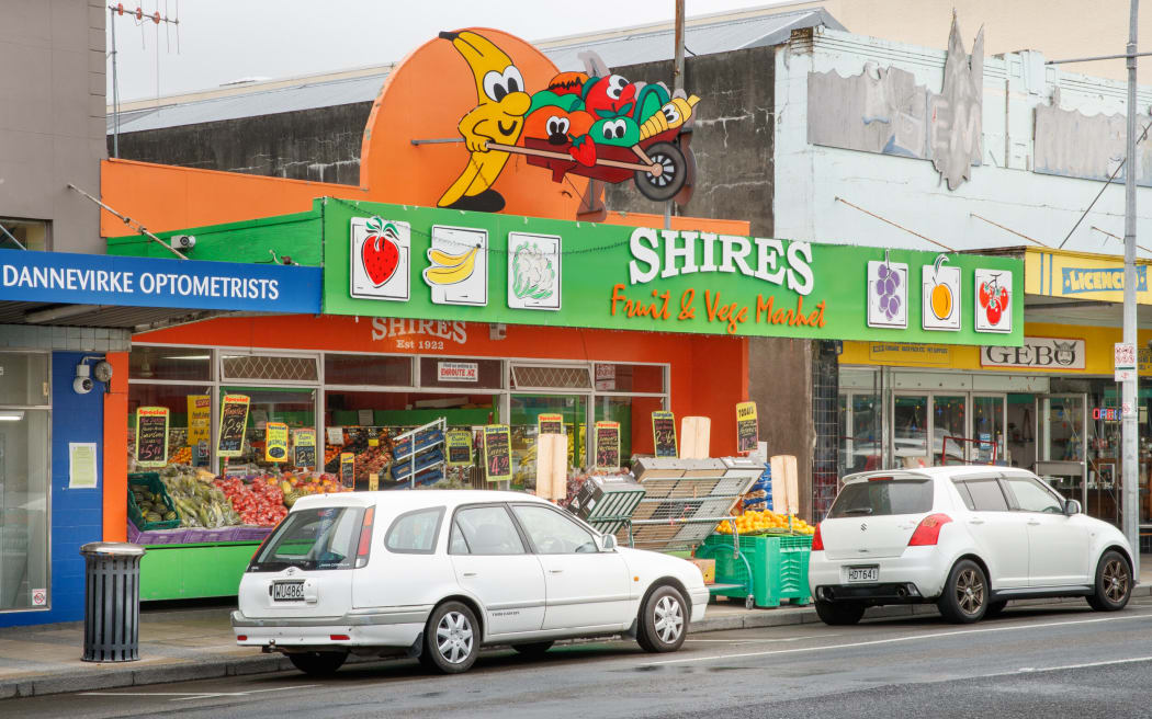 Shires Fruit and Veg Market