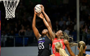 Grace Nweke. New Zealand Silver Ferns v England Roses. Test 1 of the Taini Jamison Trophy Netball series at Trusts Arena in Auckland on Sunday 29 September 2024. © Mandatory photo credit: Andrew Cornaga / www.photosport.nz