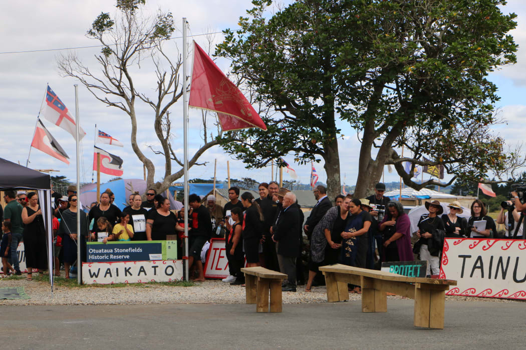 People have gathered at Ihumātao to welcome Kiingi Tūheitia.