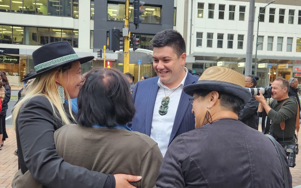Iwi members prepare for the third reading of the Te Korowai o Wainuiārua Claims Settlement Bill.
