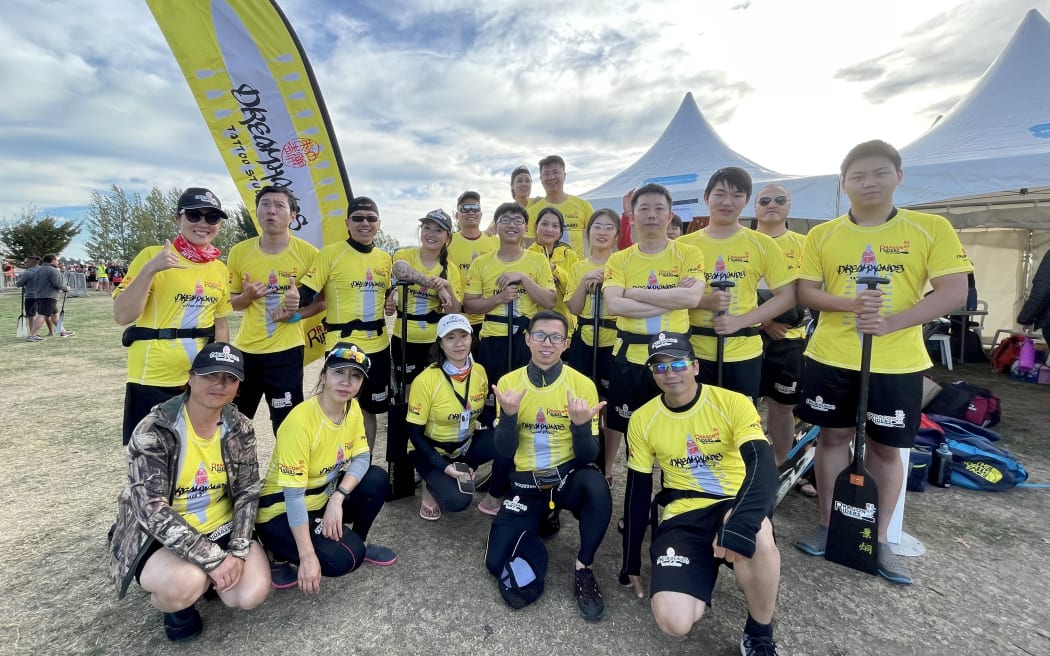 Dragon Riders participate in the 2021 New Zealand National Dragon Boat Championships