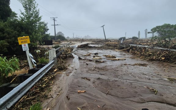 The Gisborne District Council says flooding and slips have severely impacted Onepoto, Wharekahika and Te Araroa.