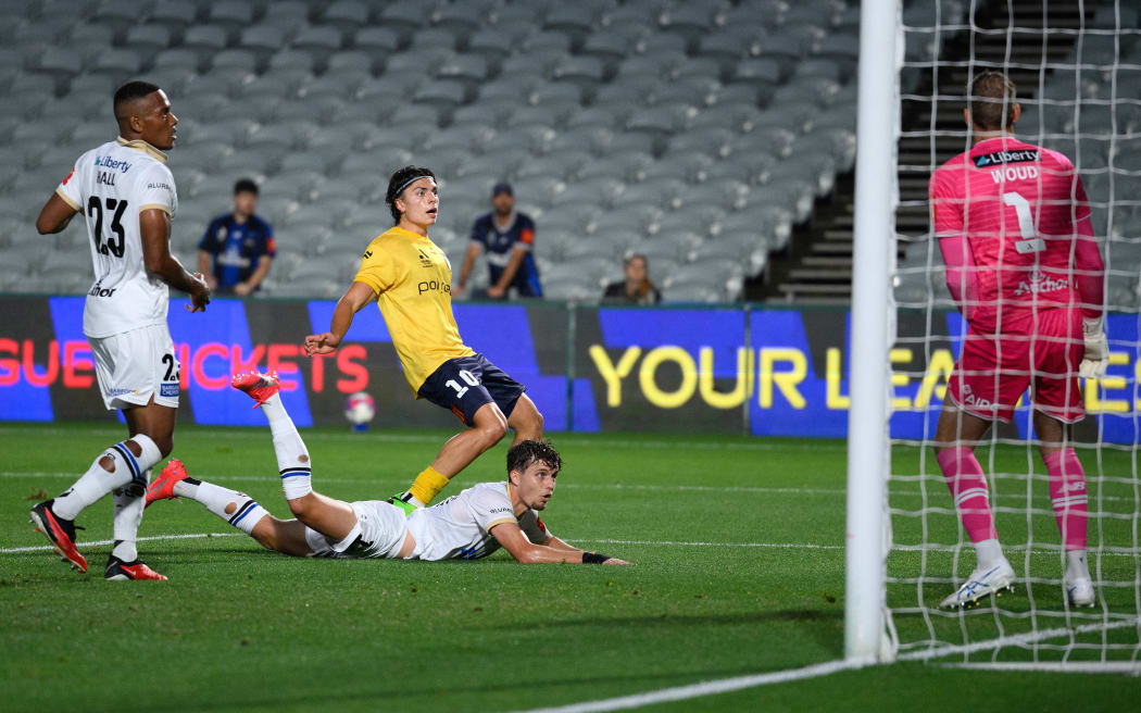 Callan Elliot of Auckland FC scores an own goal in the A-League match against Central Coast Mariners at Gosford, December 12, 2025. (AAP Image/Dan Himbrechts / Photosport) NO ARCHIVING, EDITORIAL USE ONLY