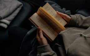 book reading generic