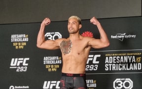 Carlos Ulberg weighs in for UFC 293 in Sydney