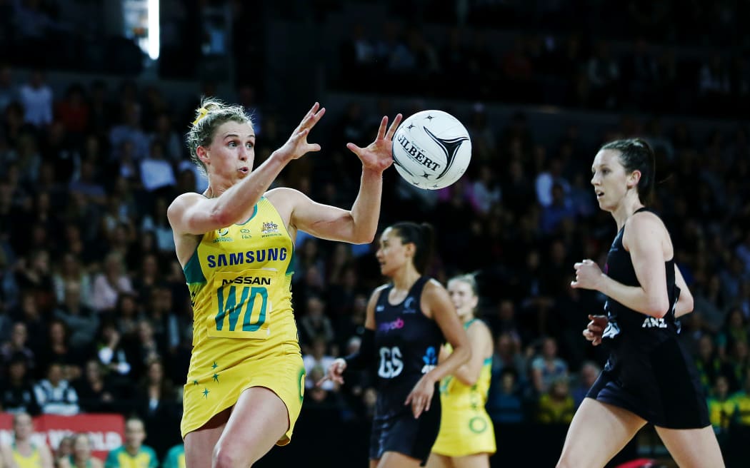 Gabi Simpson in action, 2017 Constellation Cup, Silver Ferns v Australian Diamonds.