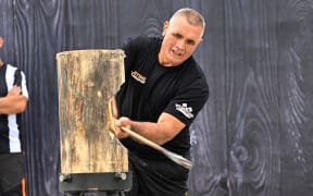 Axeman Jason Wynyard.