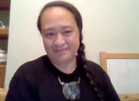 Maina Tapiata nō Tūhourangi, Ngāti Pōrou, Ngāti Taraawhai has called London home for over twenty years.