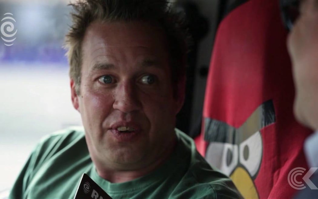 Handyman commutes over 200km to Akld daily: RNZ Checkpoint