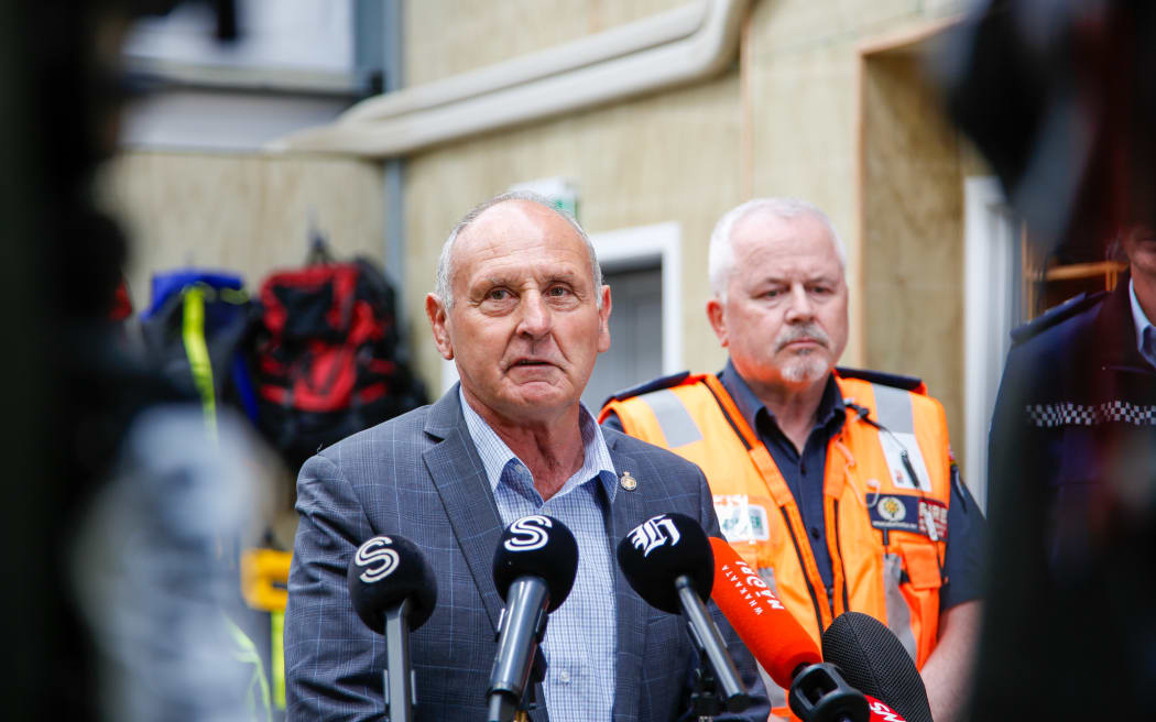 Tongariro fire - stand up 10 November 2025 - Ruapehu District Mayor Weston Kirton