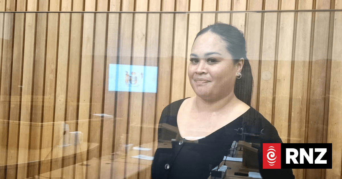 Daughter of late gang-boss sentenced for dealing cannabis