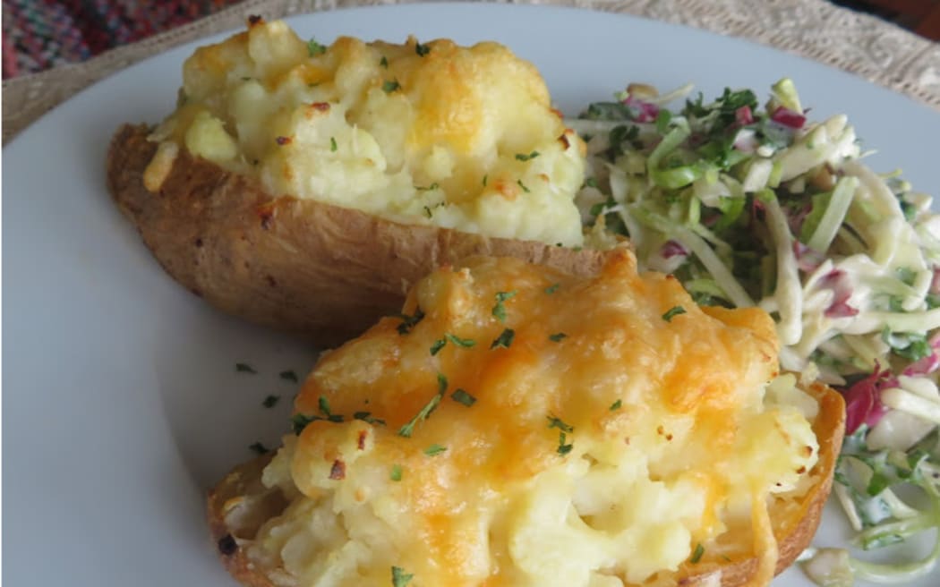 Cauliflower Cheese Baked Potatoes