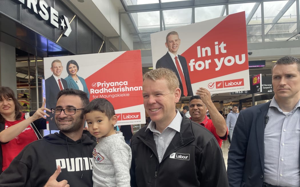 Labour leader Chris Hipkins visits Sylvia Park mall in Auckland on 8 October, 2023.