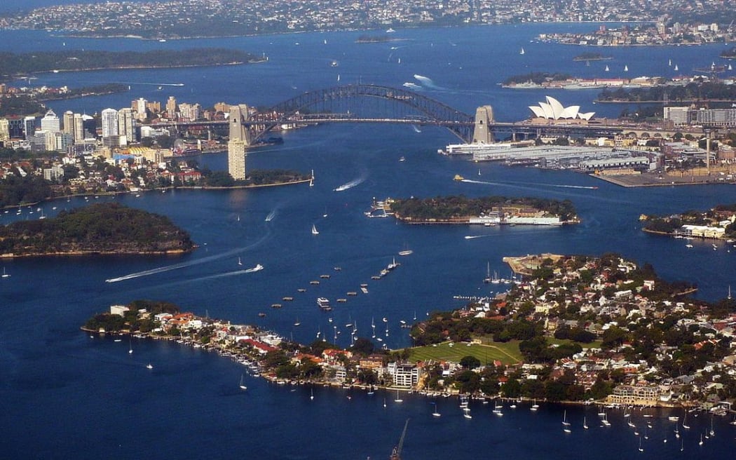 Tests on water samples in Sydney Harbour.have found traces of pain killers and anti-depressants.