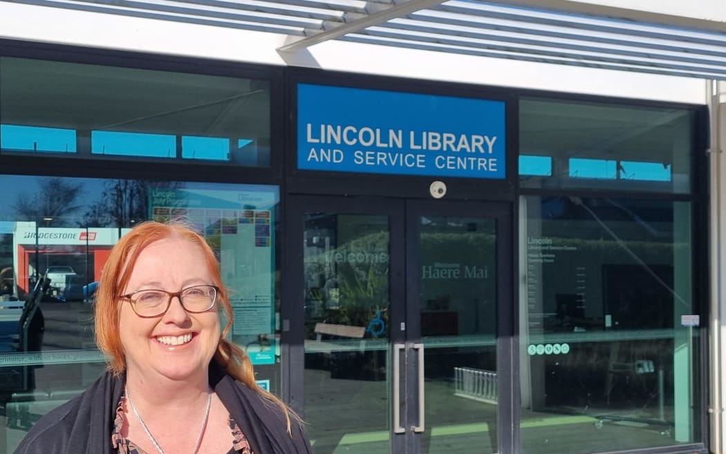 Lincoln Voice spokesperson Denise Carrick pictured in front of Lincoln's Library and Council Service Centre.