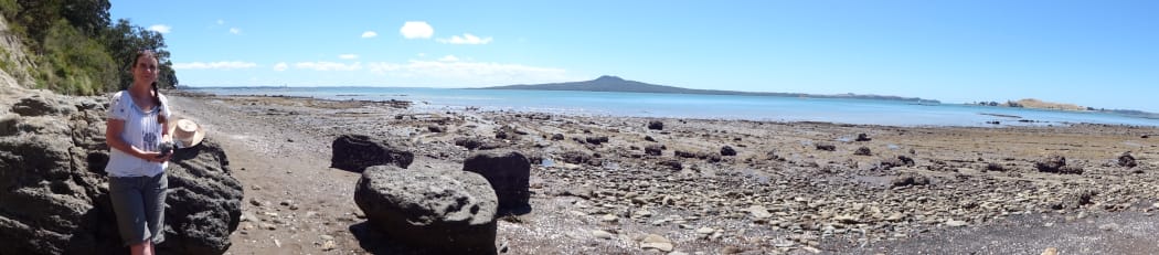 Jan Lindsay at Ladies' Bay, in St Heliers, where she is checking boulders that have been deposited by a volcanic eruption more than 50,000 years ago.