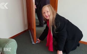 South Auckland charity warming homes with bubble wrap