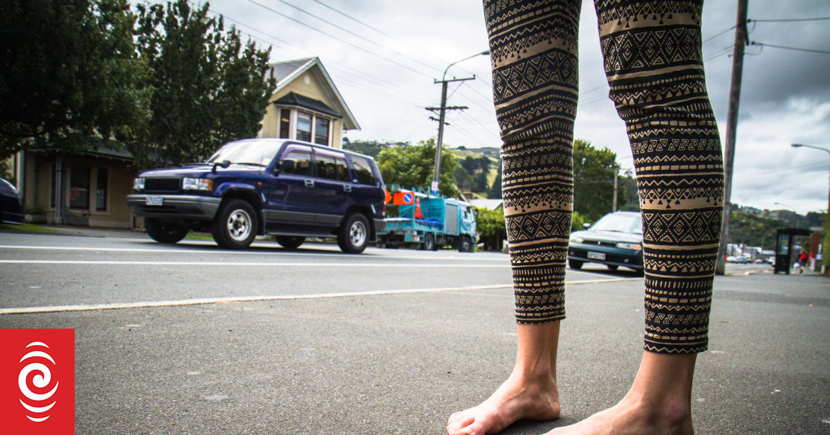 What do Kiwis think about going barefoot in public?