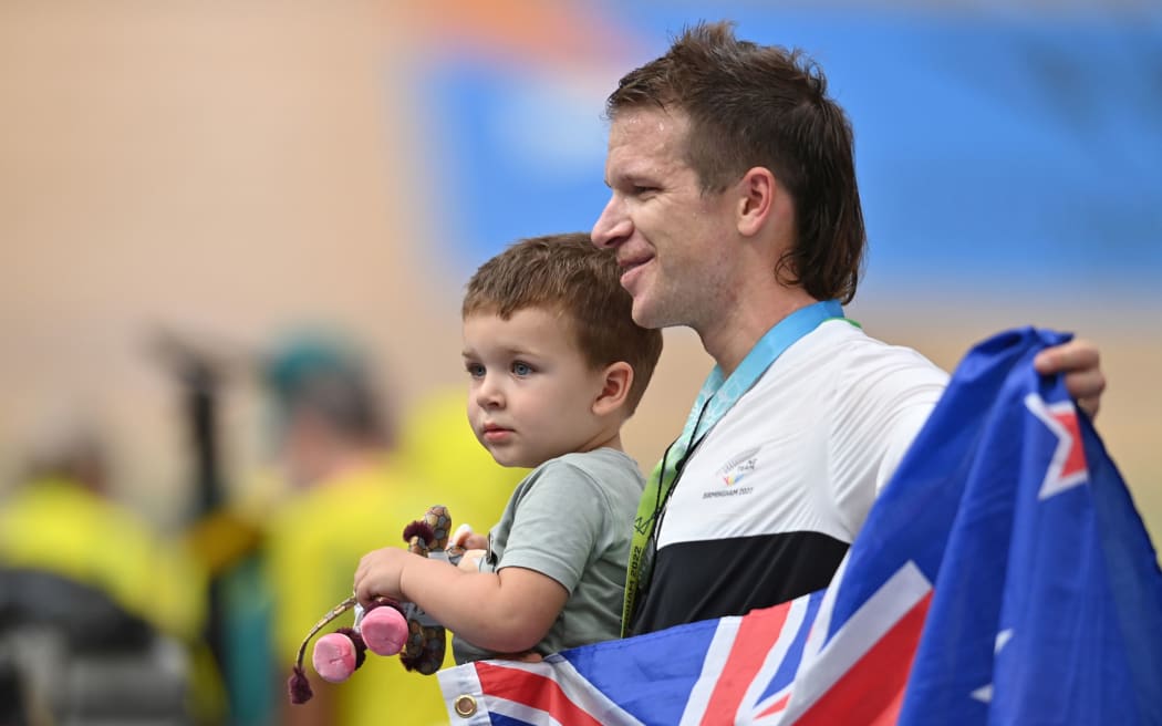 Aaron Gate and his son at the 2022 Birmingham Commonwealth Games.