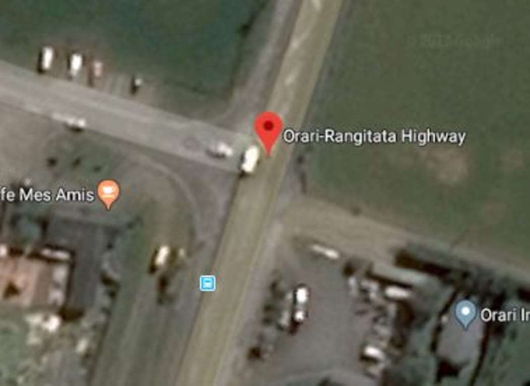 Police were called to the intersection of State Highway 1 and Orari Station Road at 11:42am.