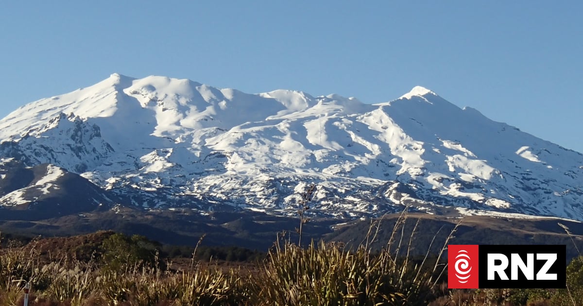 'A possible early warning signal' - volcanic activity increases beneath Mt Ruapehu
