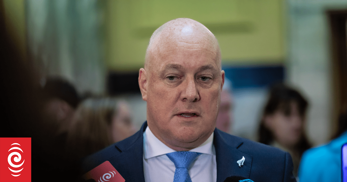 Unions call for Luxon to step in and resolve collective bargaining impasses