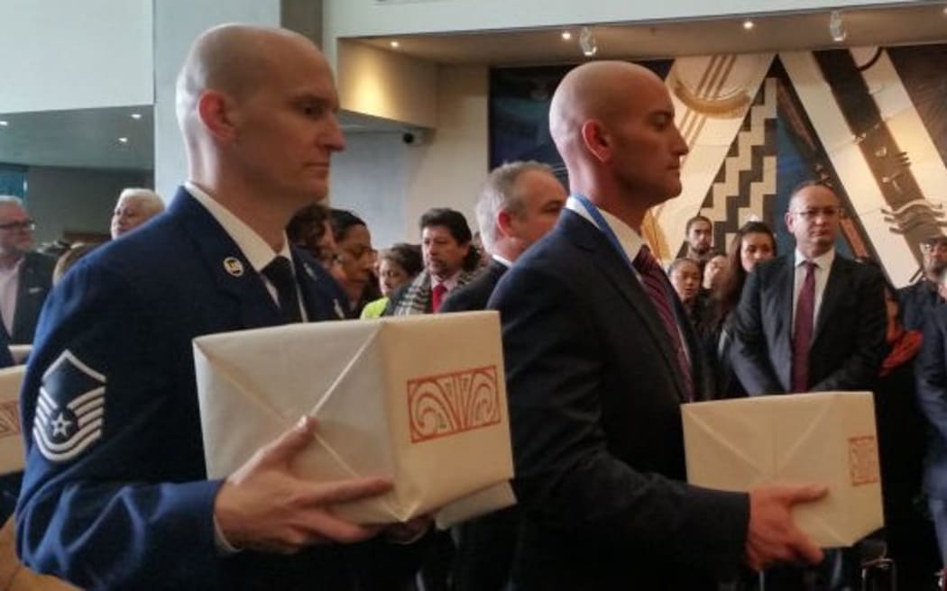The remains of 60 Māori and Moriori will/have be/been welcomed home from the United States this afternoon at Te Papa in Wellington.