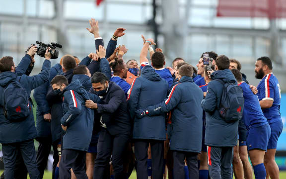 France players celebrate after win over Ireland 2021.