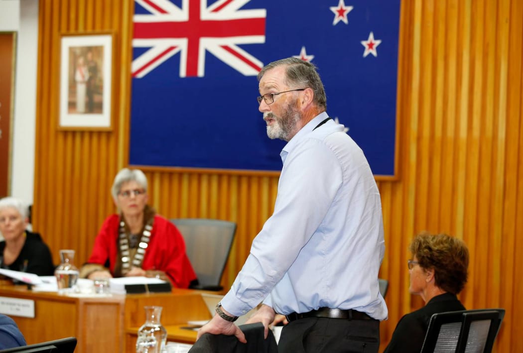 Councillor Ken Couper speaks in favour of Māori wards at today's Whangārei District Council meeting.