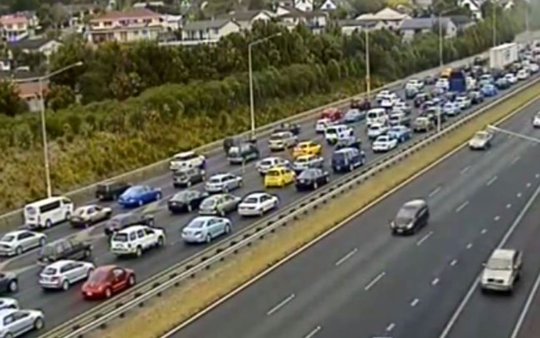 Christmas Eve traffic on Auckland's Southern Motorway