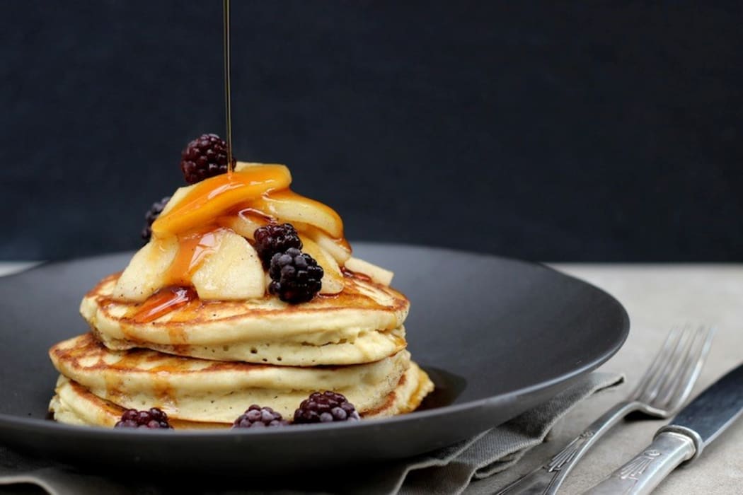 Fluffy Sourdough Pancakes with Caramel Apples