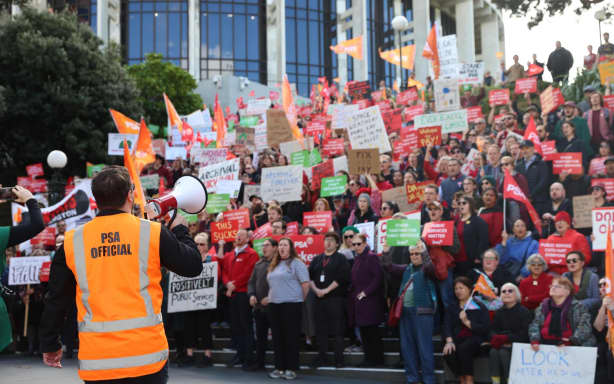 Public servants strike in Wellington