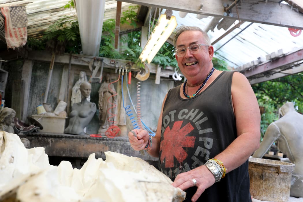 Mannequin maker Glen Wilkin-Holland says most stores don't want to include larger sizes in their displays.