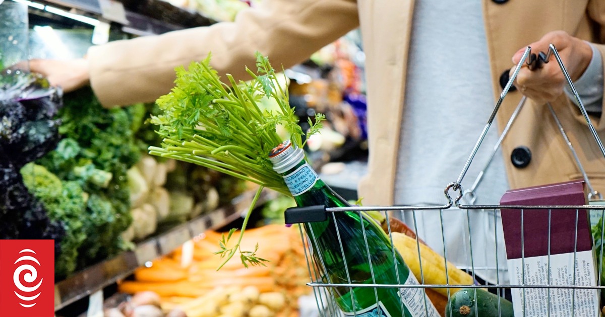 Food prices show signs of easing but 4.4% higher than a year ago