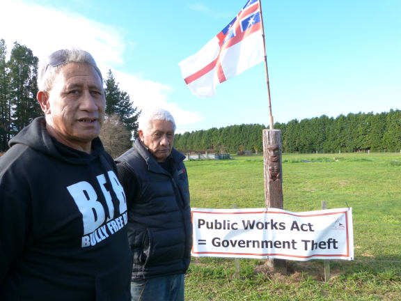 Hapu elders Paraone Pirika (front) and George Mutu on Owhata Road, where they suspect the Rotorua Eastern Arterial will go.
