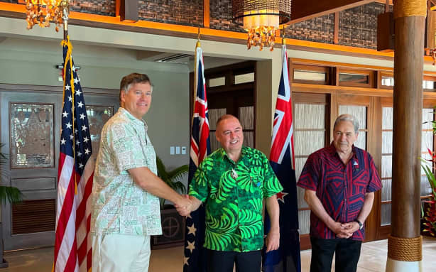 US Deputy Secretary of State Christopher Landau, Cook Islands Prime Minister Mark Brown, and New Zealand Foreign Minister Winston Peters mark the announcement of the Penrhyn Port Project in Palau. 1 September 2026